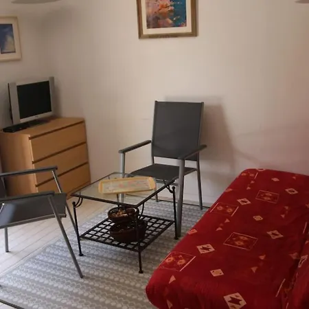 41, Port Venus Au Village Naturiste * آجد