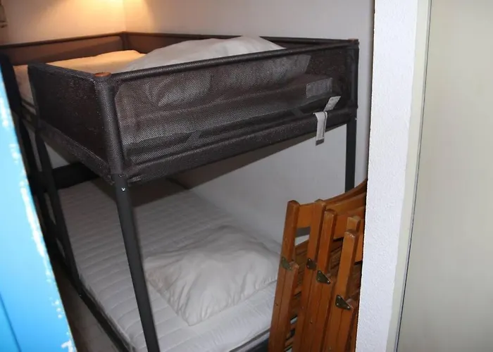 41, Port Vénus Au Village Naturiste Agde